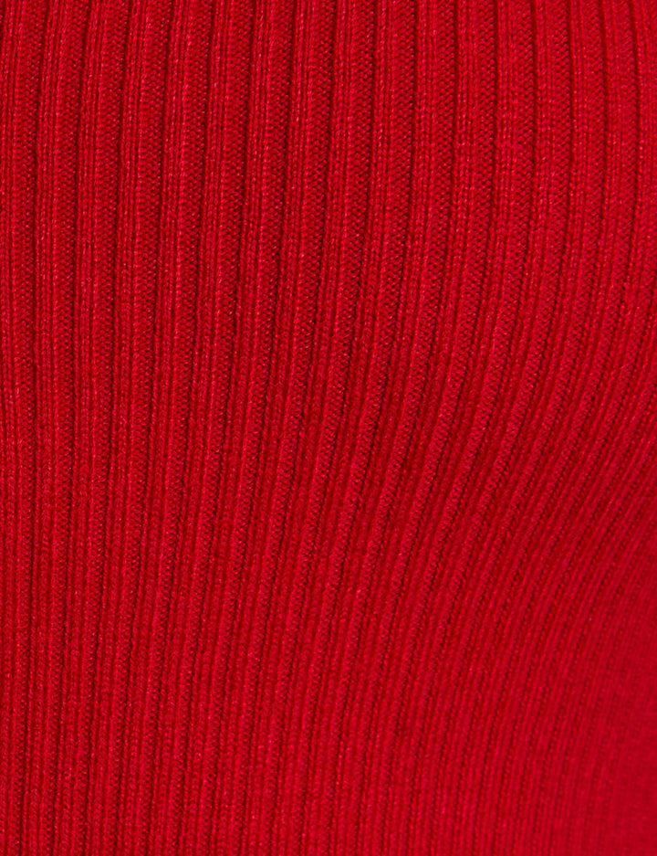 Pull manches longues côtelé détail zippé