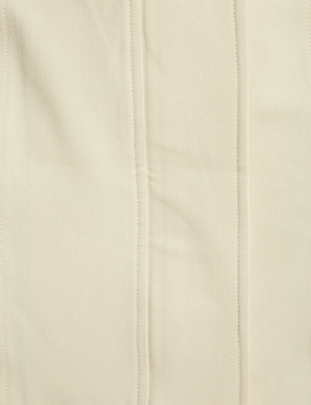 Robe cintrée zippée ceinturée