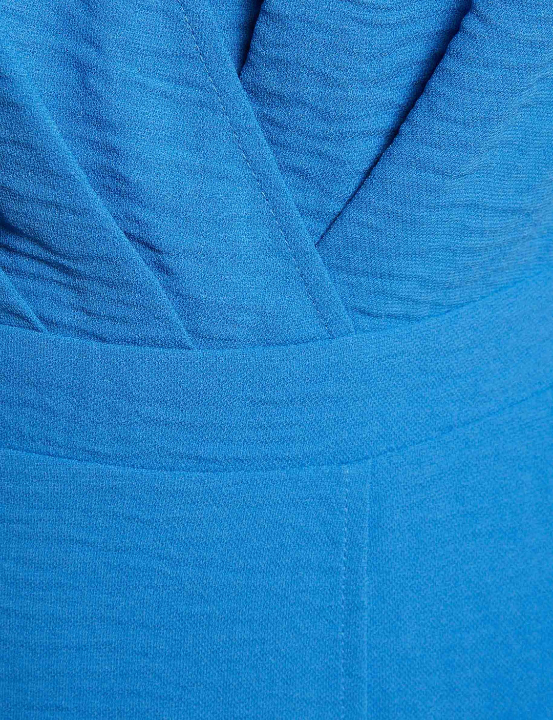 Robe courte fluide volants