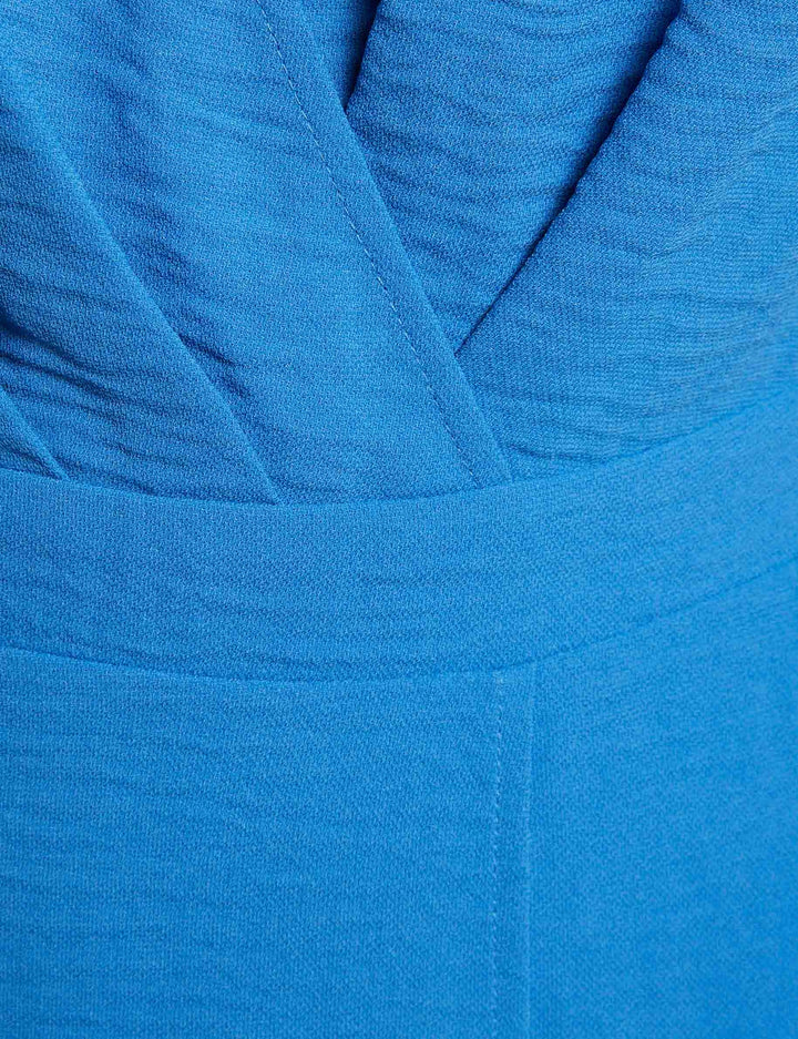 Robe courte fluide volants