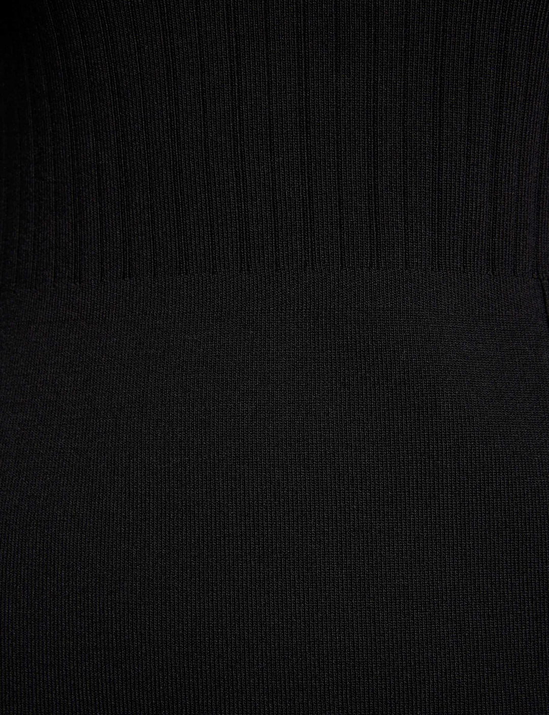 Robe pull ajustée avec boutons
