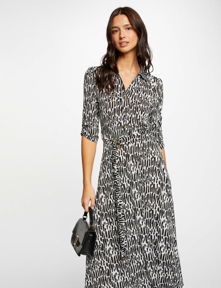 Robe longue évasée imprimé abstrait