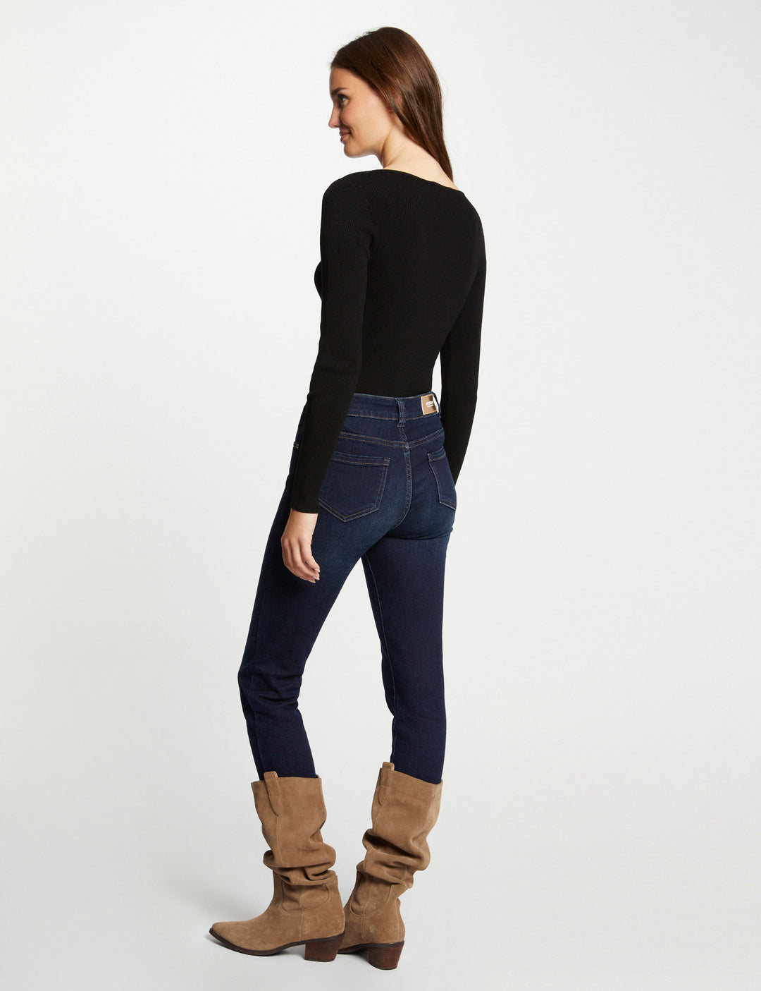 Pull manches longues avec boucles