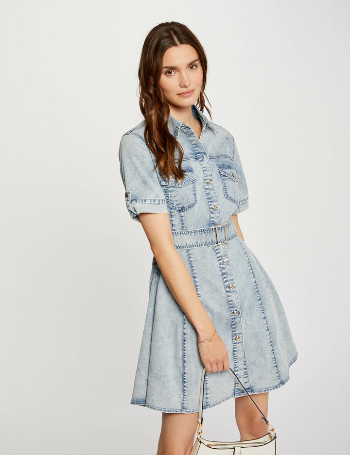 Robe courte patineuse en jean