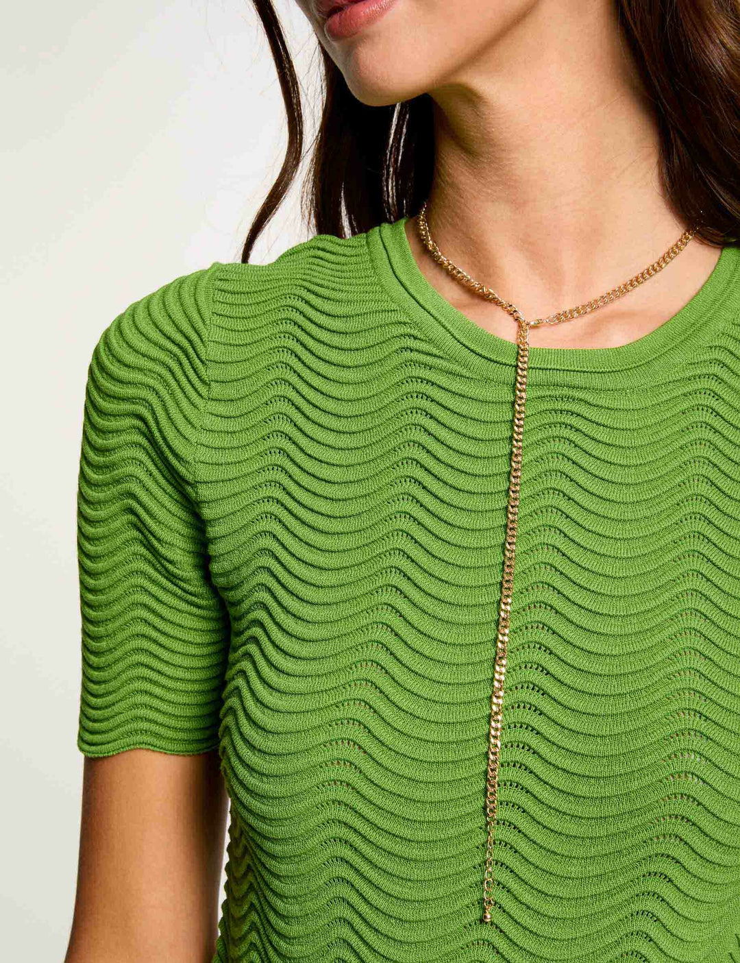 Pull manches courtes col rond