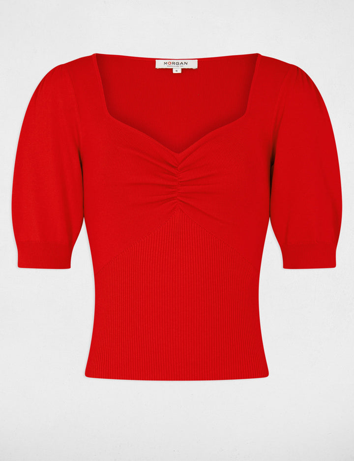 Pull manches courtes encolure coeur
