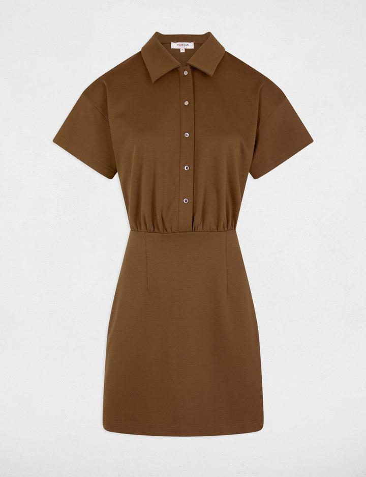 Robe courte ajustée
