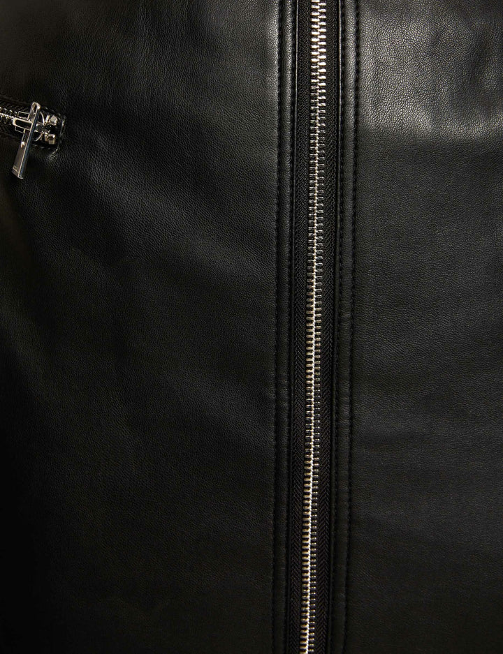 Jupe droite simili cuir détails zippés