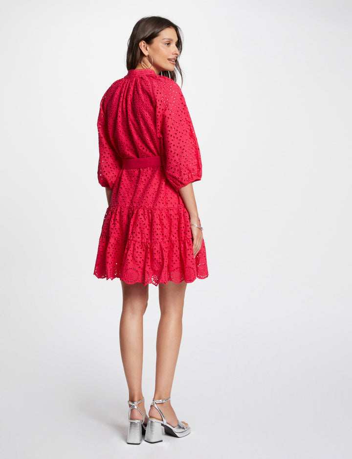 Robe courte trapèze brodée