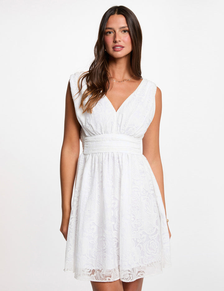 Robe jacquard col v