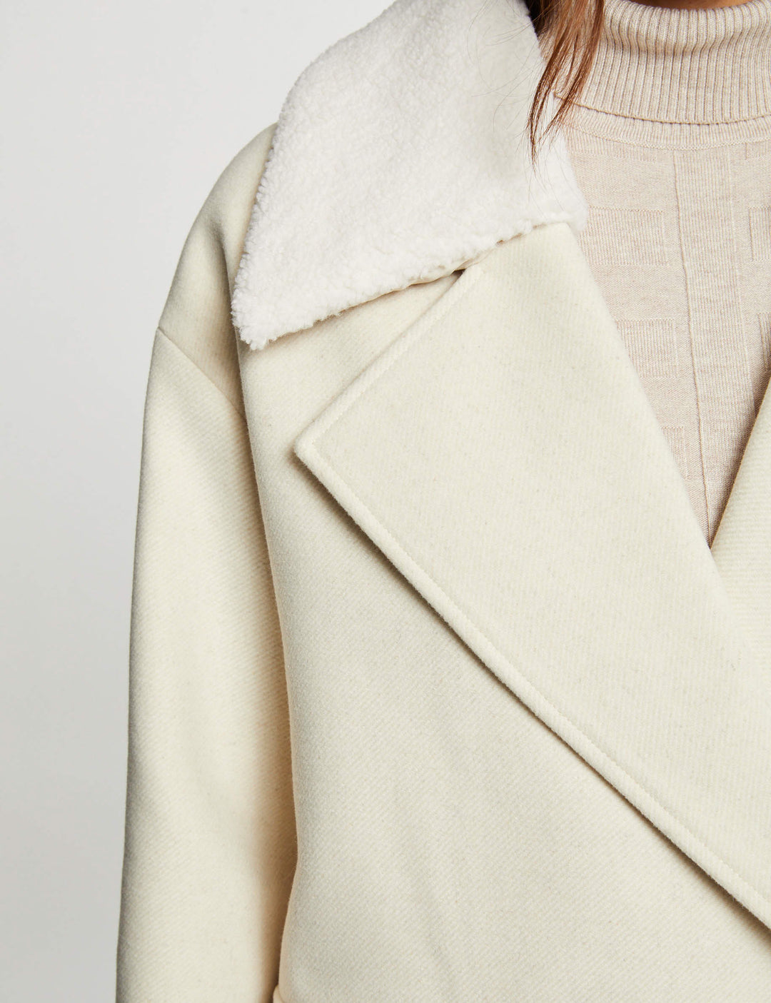 Manteau avec col fourrure amovible