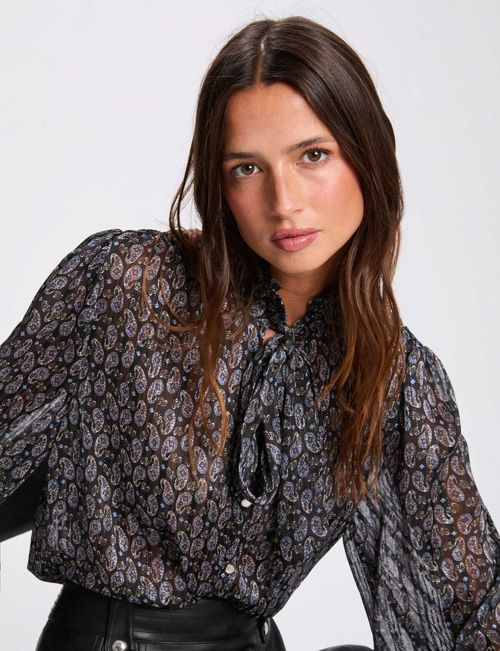 Chemise fluide col v