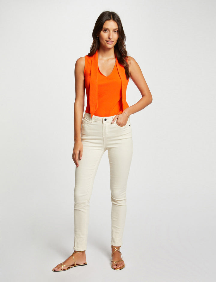 Blouse sans manches col lavallière