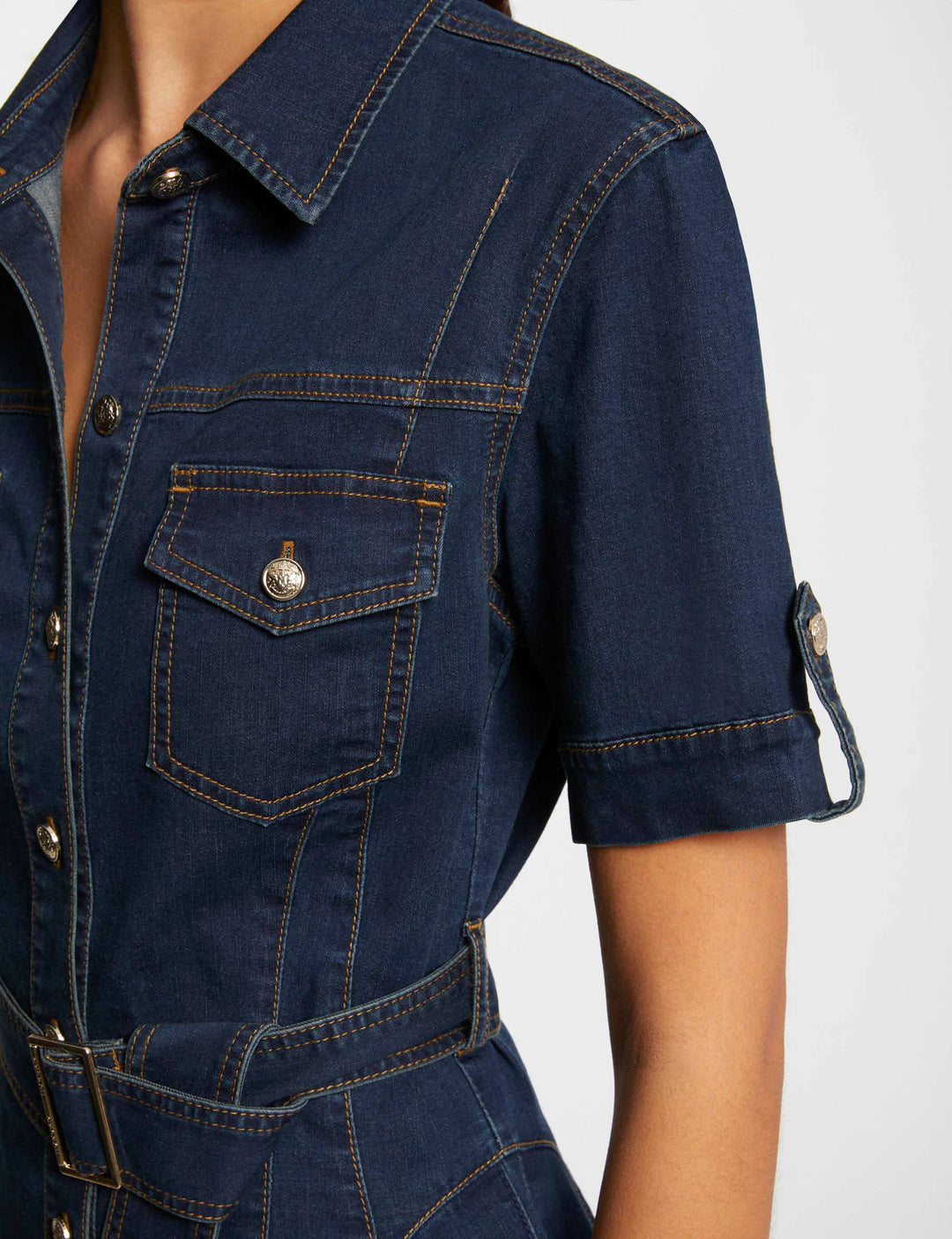 Robe courte patineuse en jean