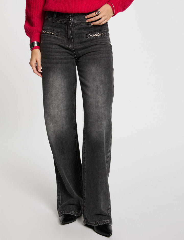 Jeans large détails chaînes