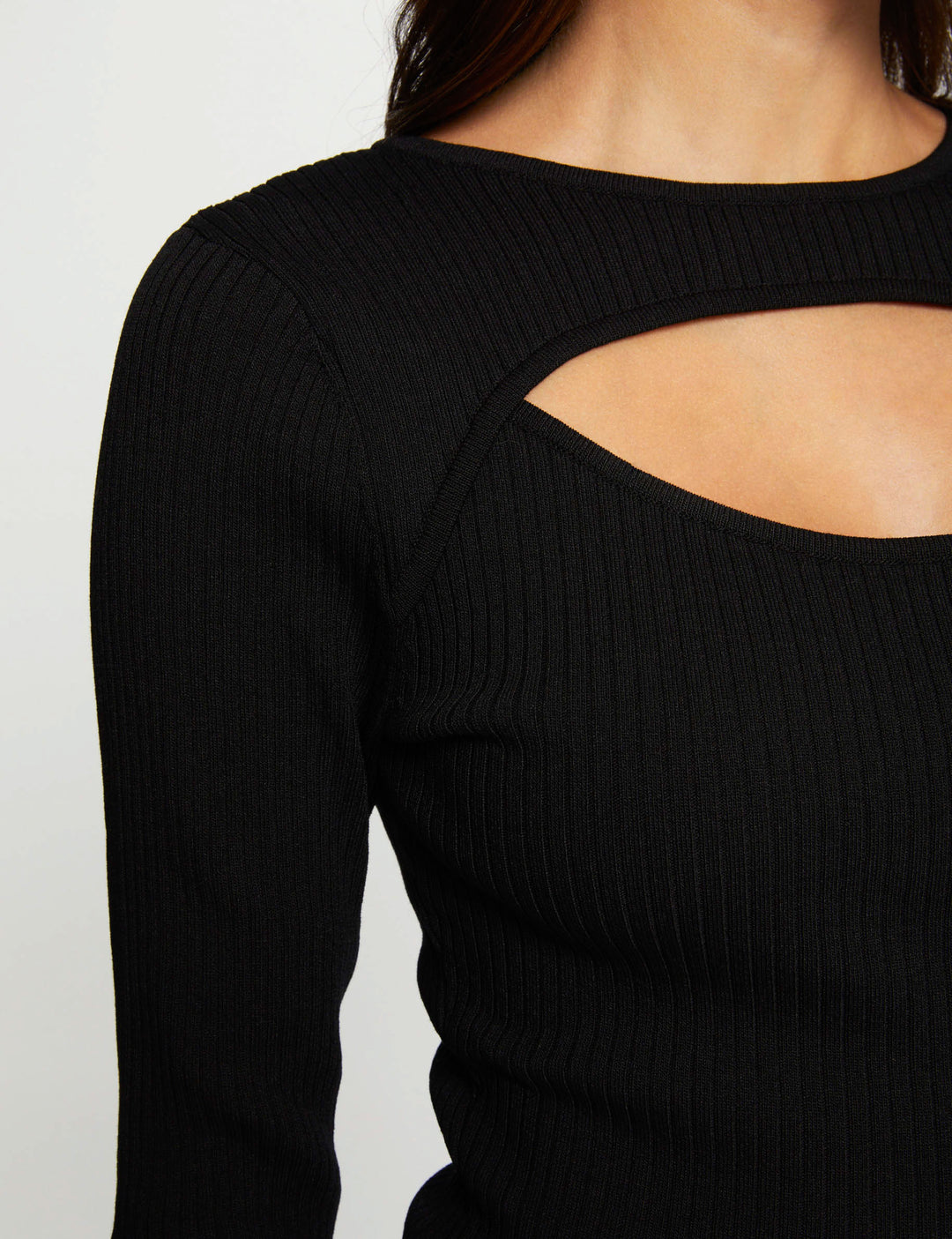 Robe pull ajustée à  ouverture