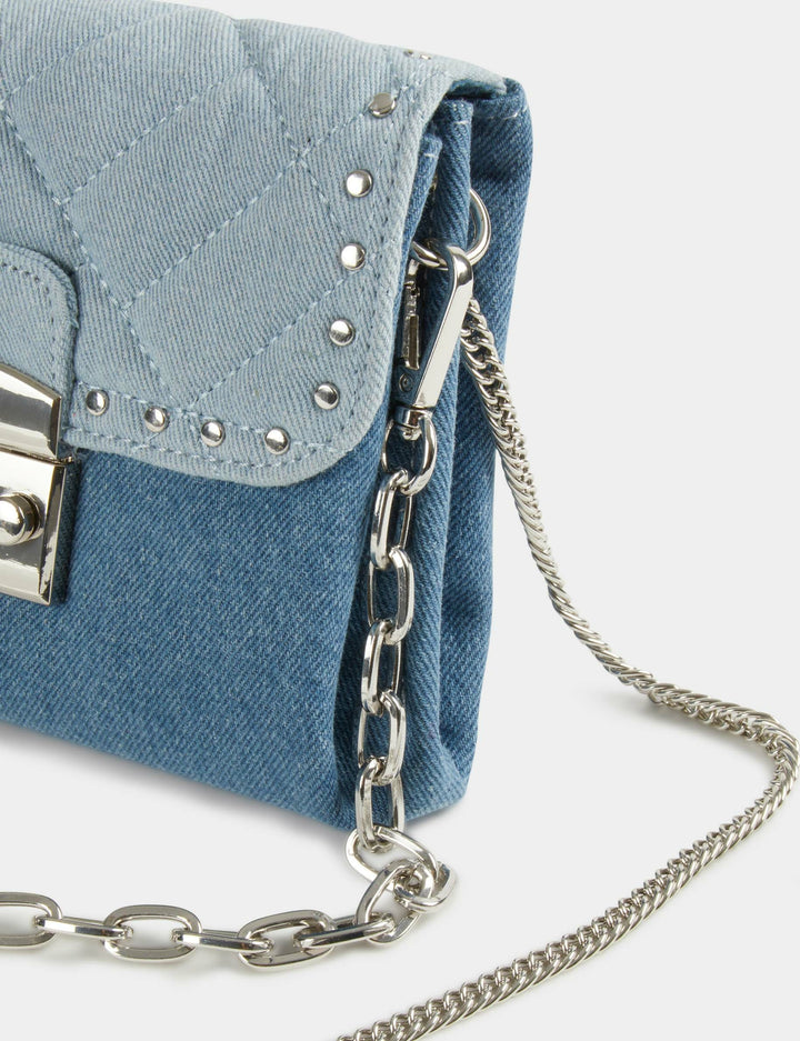 Sac pochette en jean avec clous