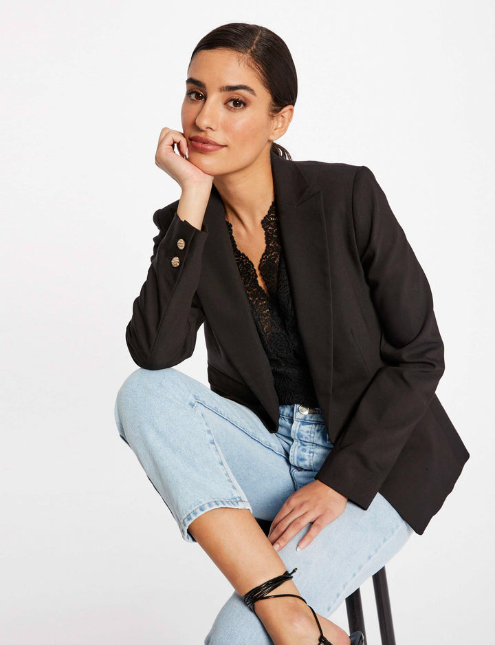 Veste tailleur droite boutonnée