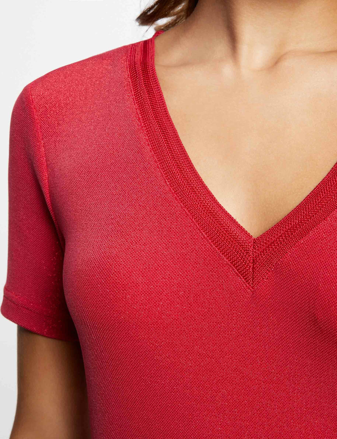 T-shirt manches courtes avec col en V