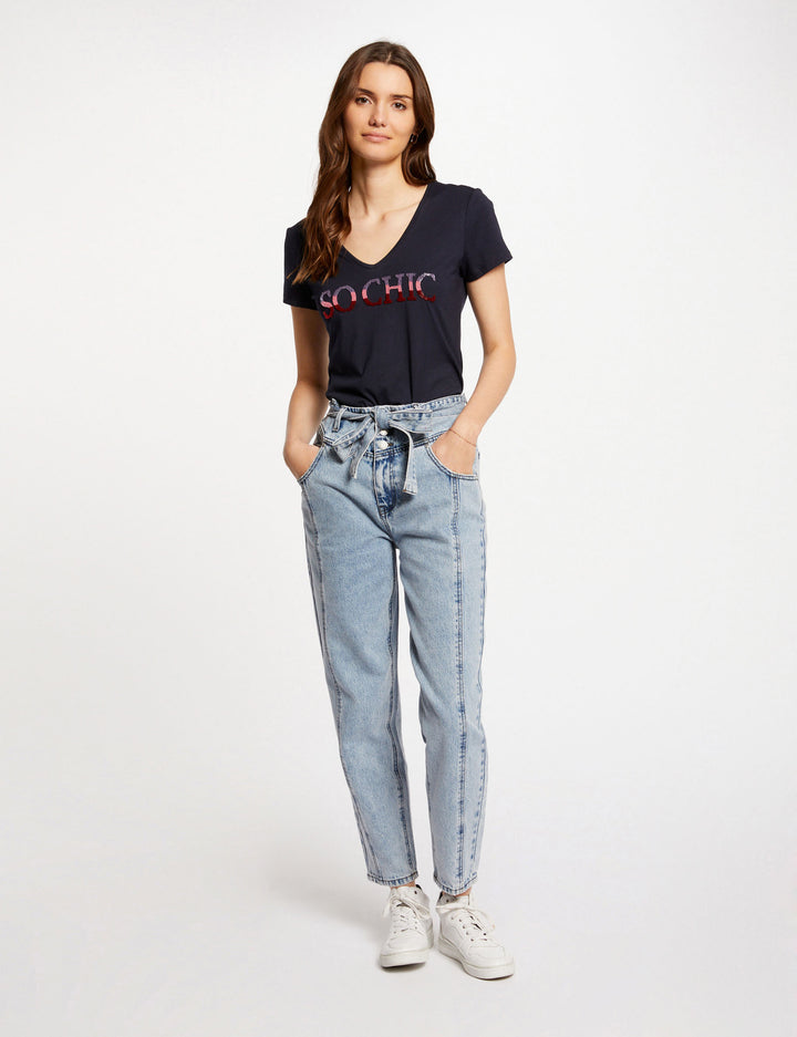 T-shirt inscription et perles