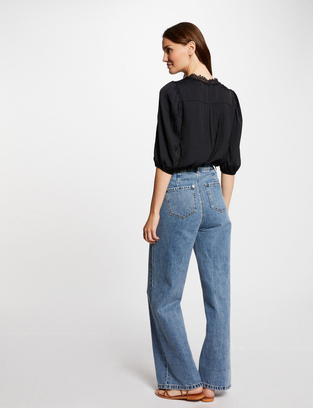 Blouse manches 3/4 à  dentelle