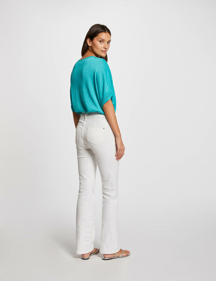 Pull col en V manches courtes