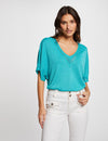 Pull col en V manches courtes