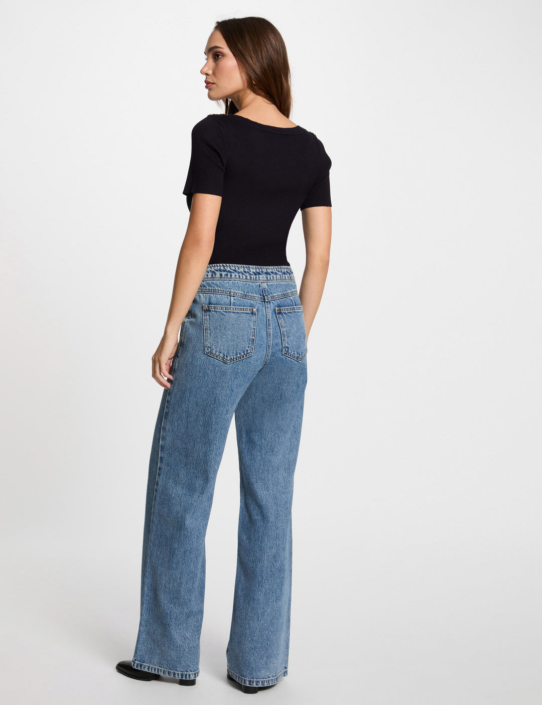 Pull col bateau et boutons