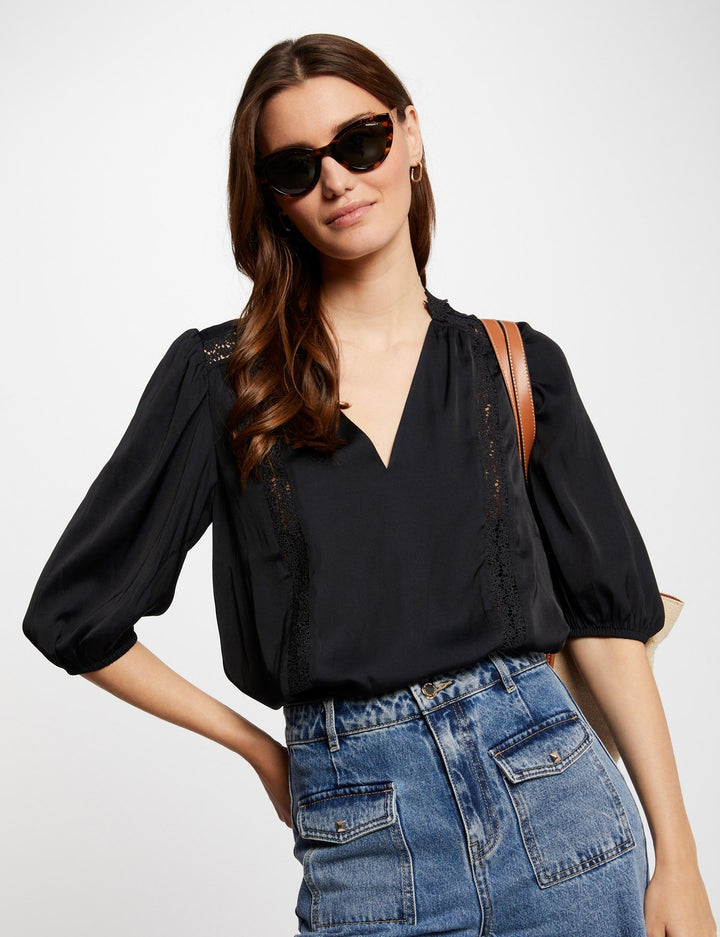 Blouse manches 3/4 à  dentelle