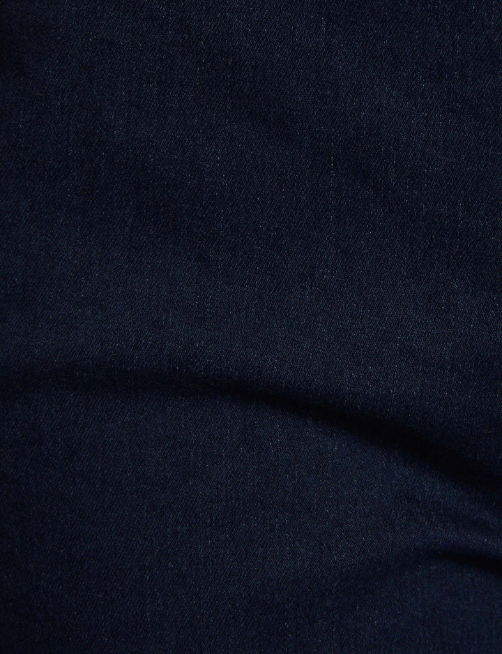 Short ajusté en jean