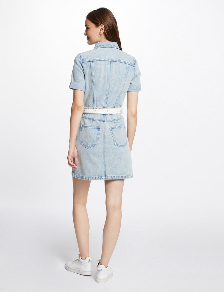 Robe courte boutonnée en jean