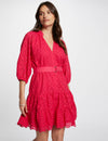 Robe courte trapèze brodée