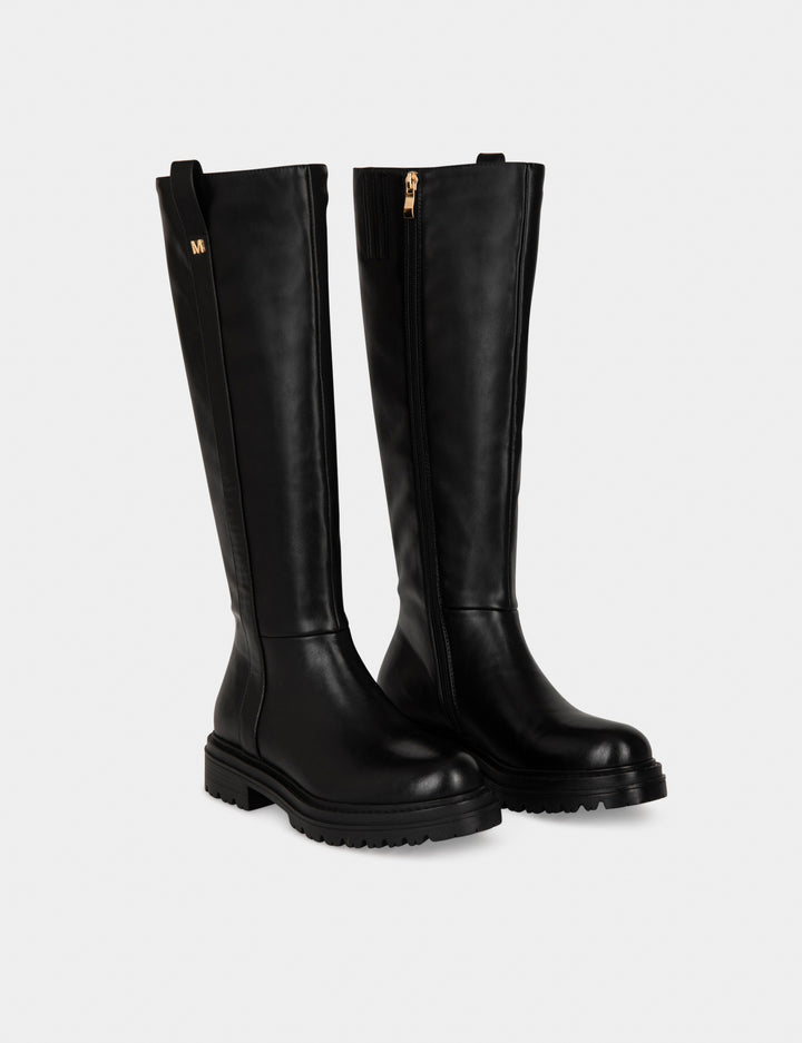Bottes plates crantées