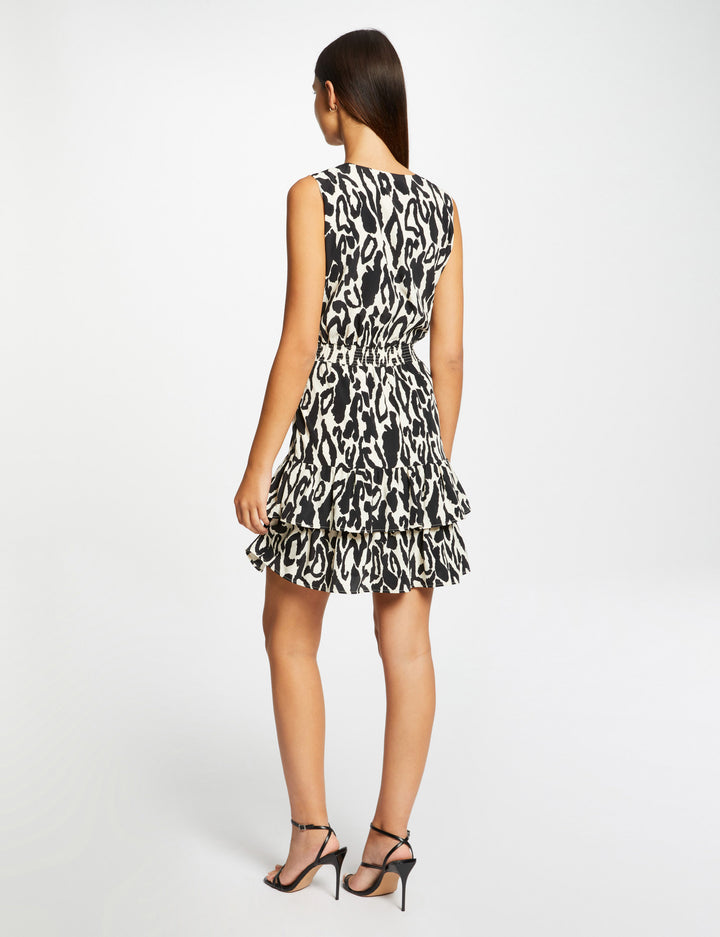 Robe cintrée à  volants imprimé animalier