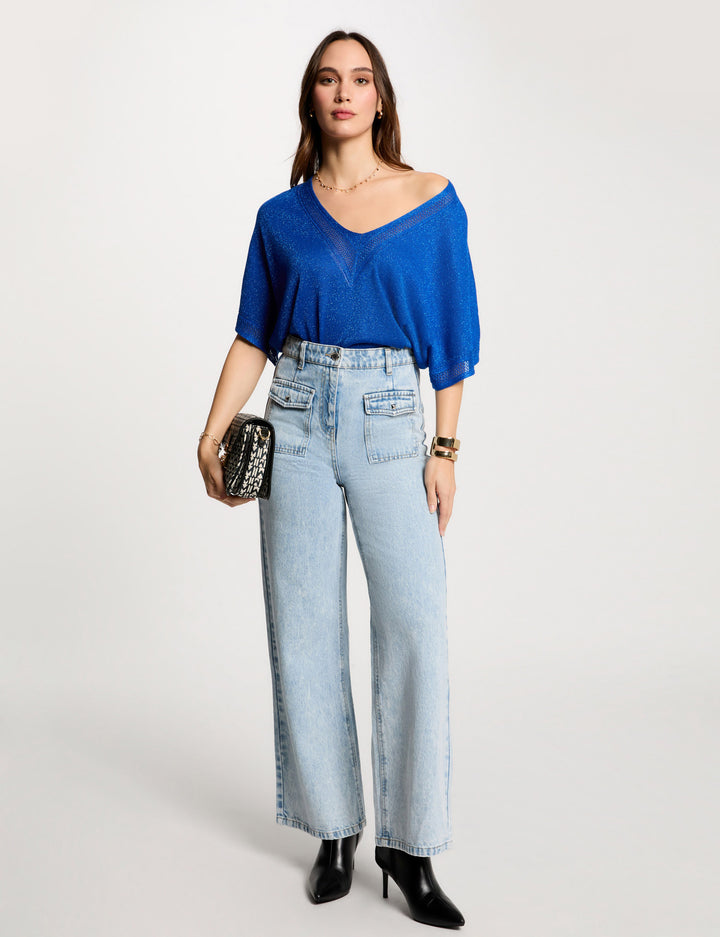 Pull col en V manches courtes
