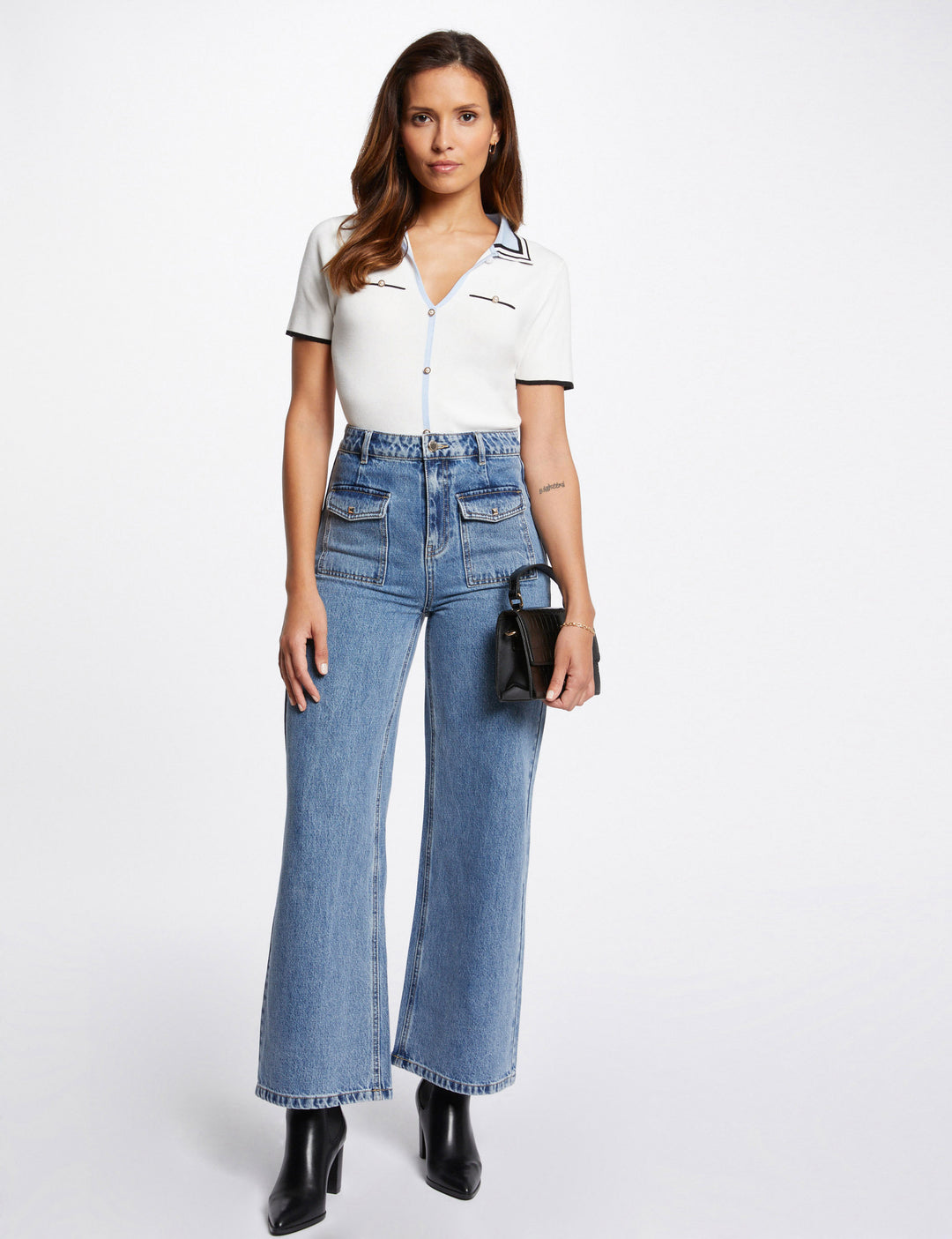 Pull col polo manches courtes