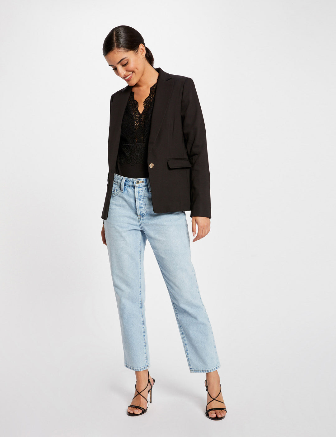 Veste tailleur droite boutonnée