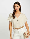 Pull col en V manches courtes