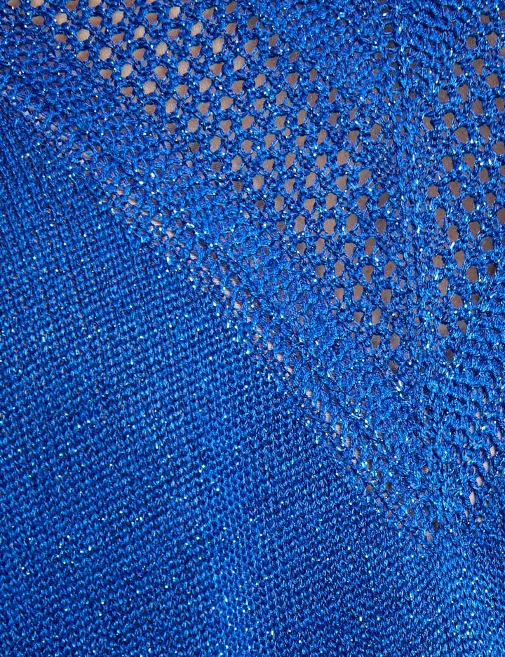 Pull col en V manches courtes