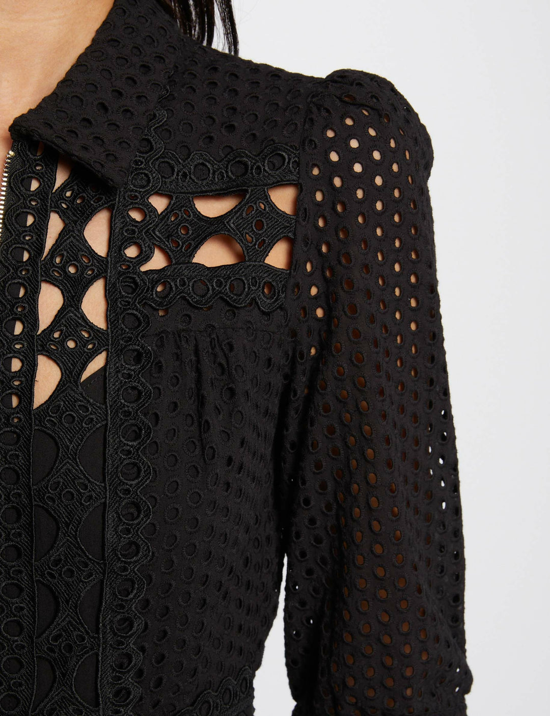 Combinaison droite broderie anglaise