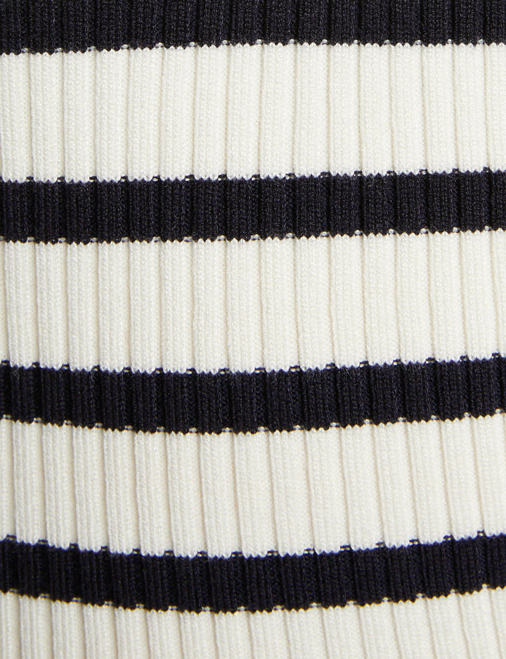 Pull col en V à  rayures