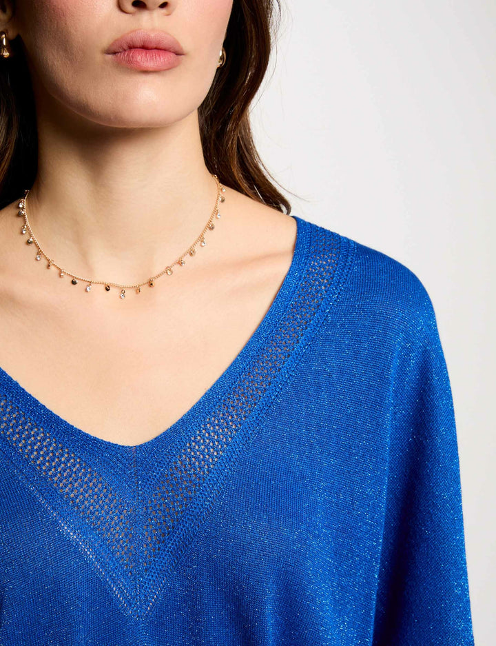 Pull col en V manches courtes