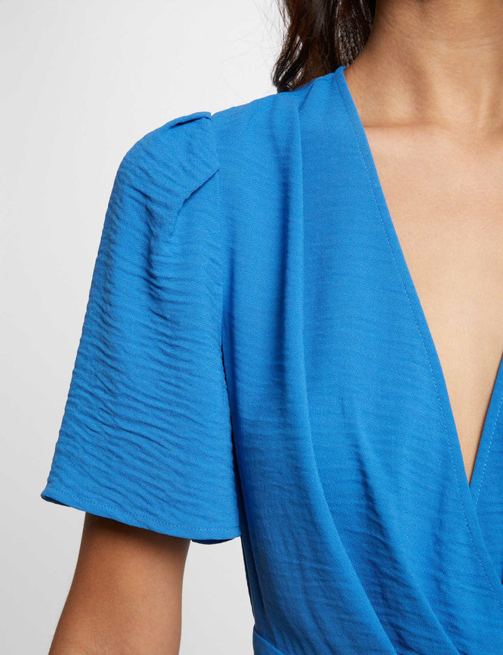 Robe courte fluide volants