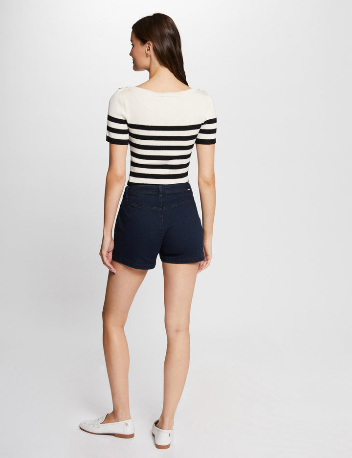 Short ajusté en jean