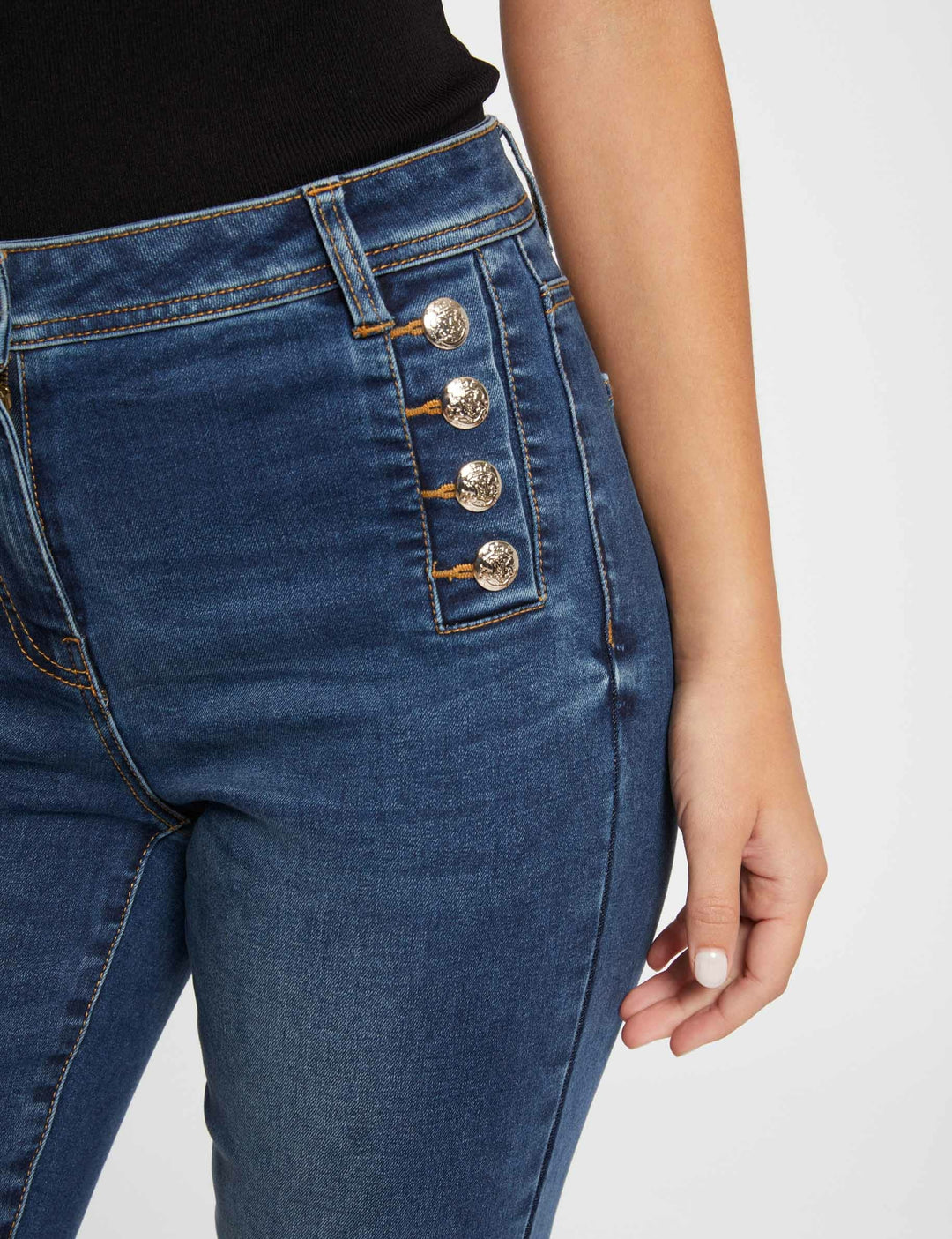 Jeans slim avec boutons
