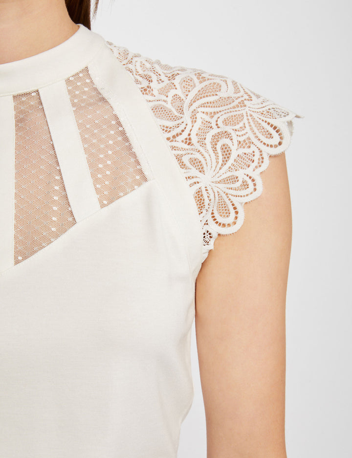 T-shirt manches courtes à  dentelle