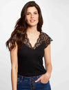 T-shirt manches courtes à  dentelle