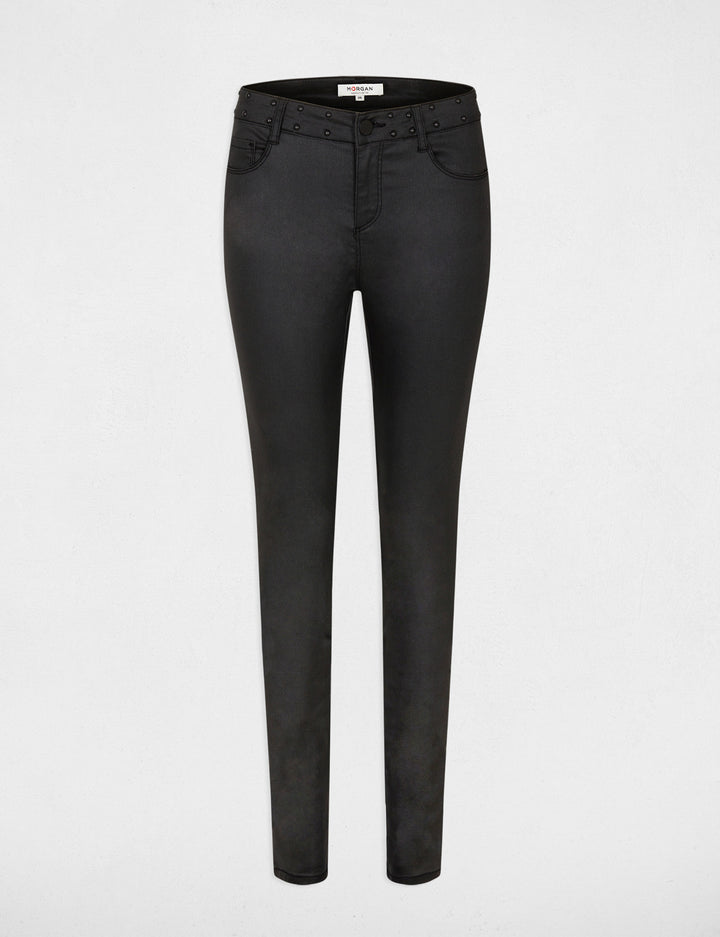 Pantalon slim enduit avec clous