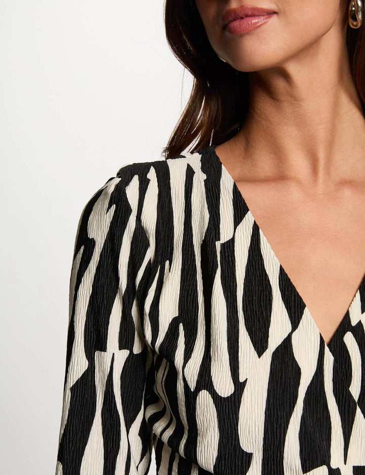 Robe courte ajustée imprimée