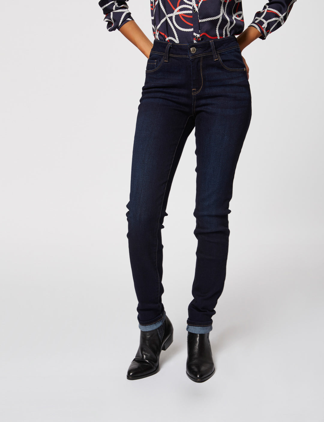 Jeans slim taille standard à  poches